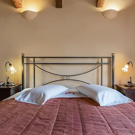 Palazzino Di Corina העיירה רתימנו