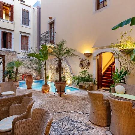 מלון Palazzino Di Corina