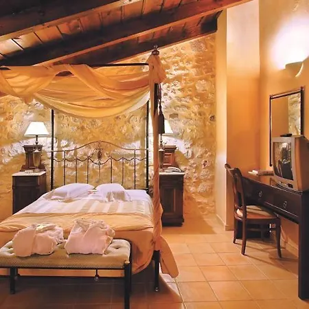 מלון Palazzino Di Corina 4*